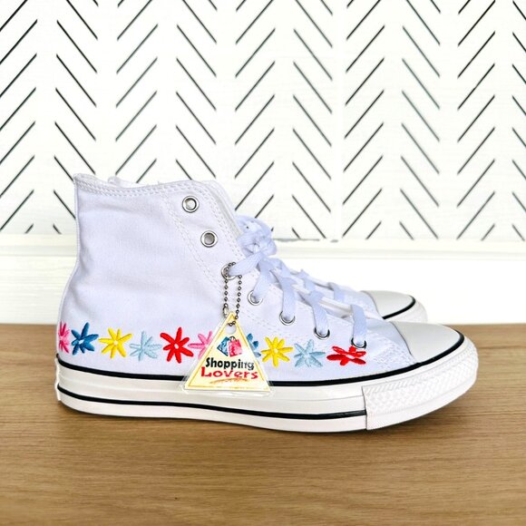 ⭐Chuck Taylor All Star Hi GS Big Kid Shoes 5.5 White Floral Embroidered A06311F - Picture 5 of 12